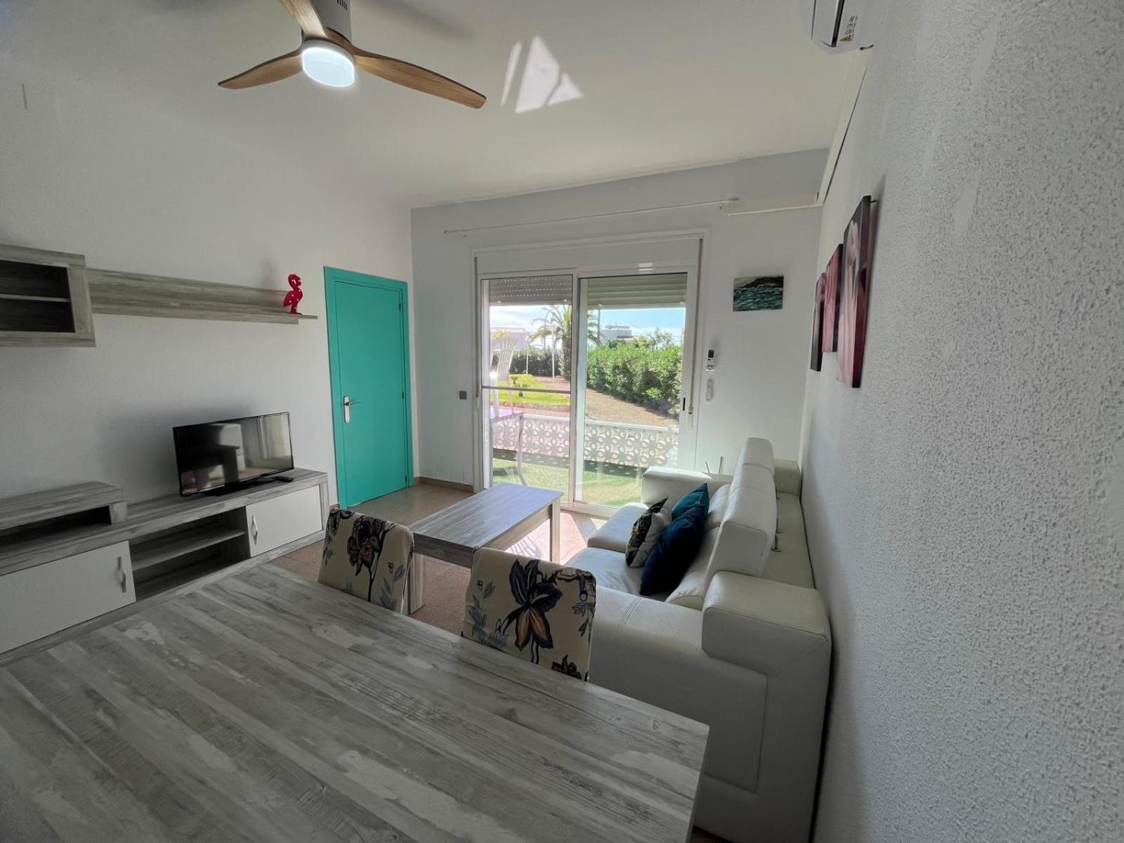 Pis La Rapita Apartment Alcanar Bagian luar foto