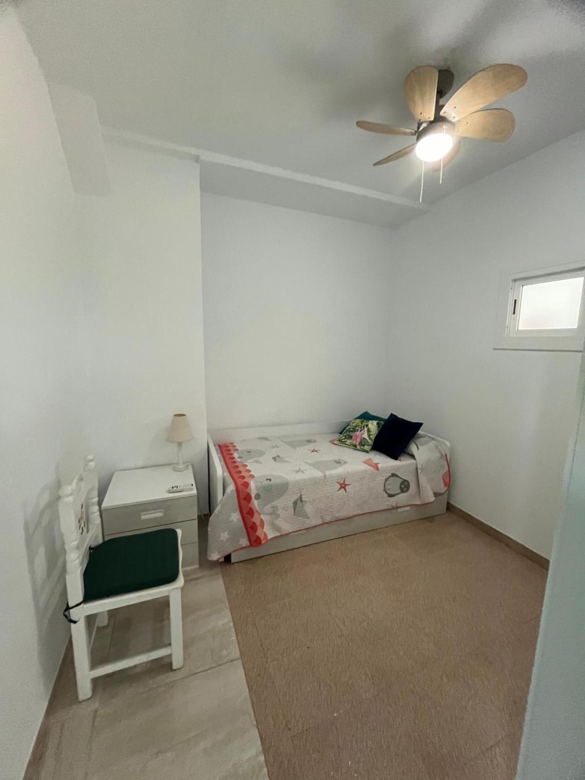 Pis La Rapita Apartment Alcanar Bagian luar foto